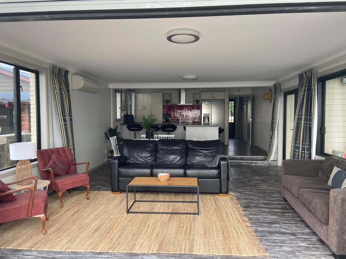 فيلا Best Waterfront Deck In Riverton المظهر الخارجي الصورة